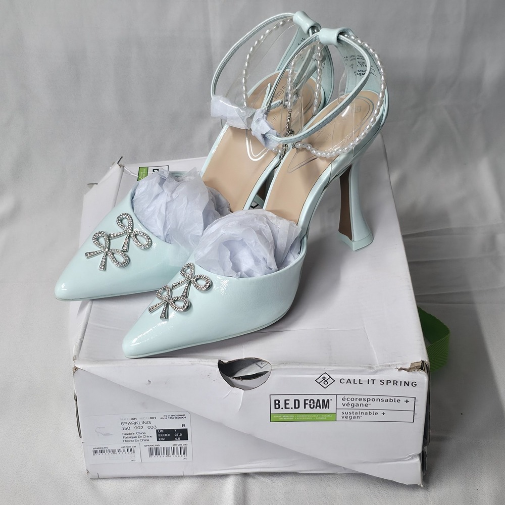 Call It‎ Spring Women's Sparkling Baby Blue Pump Size 7 NIB